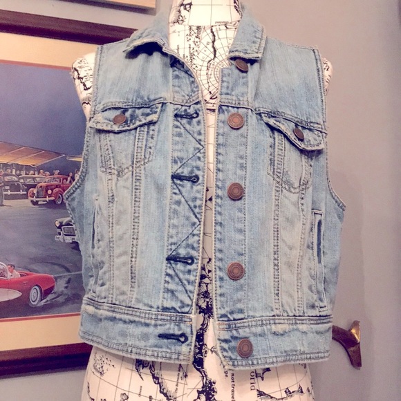 American Eagle Denim Vest - Picture 6 of 6